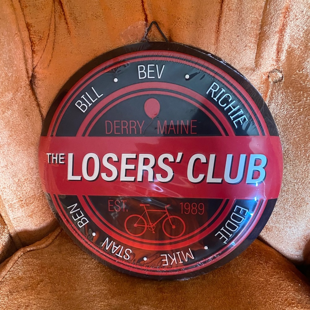 Spirit Halloween “The Losers' Club” Round Wall Sign